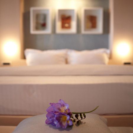 Voreina Gallery Suites Pýrgos Buitenkant foto